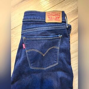 314 Shaping Straight Women's Jeans size 32
